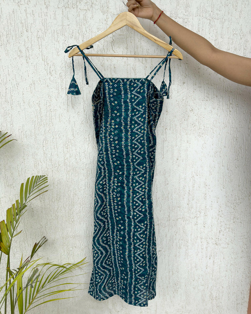 Midnight Rhythm Gota Kurti.